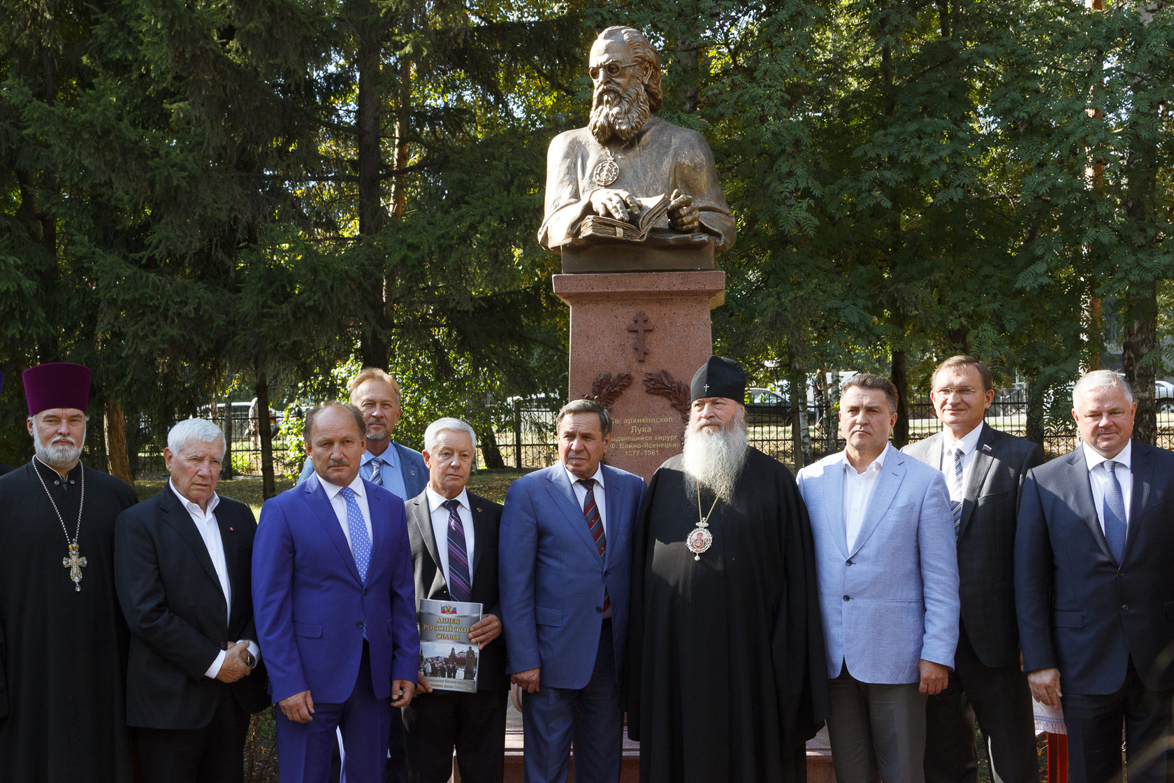 Открытие памятника Св. Луке, г. Новосибирск.