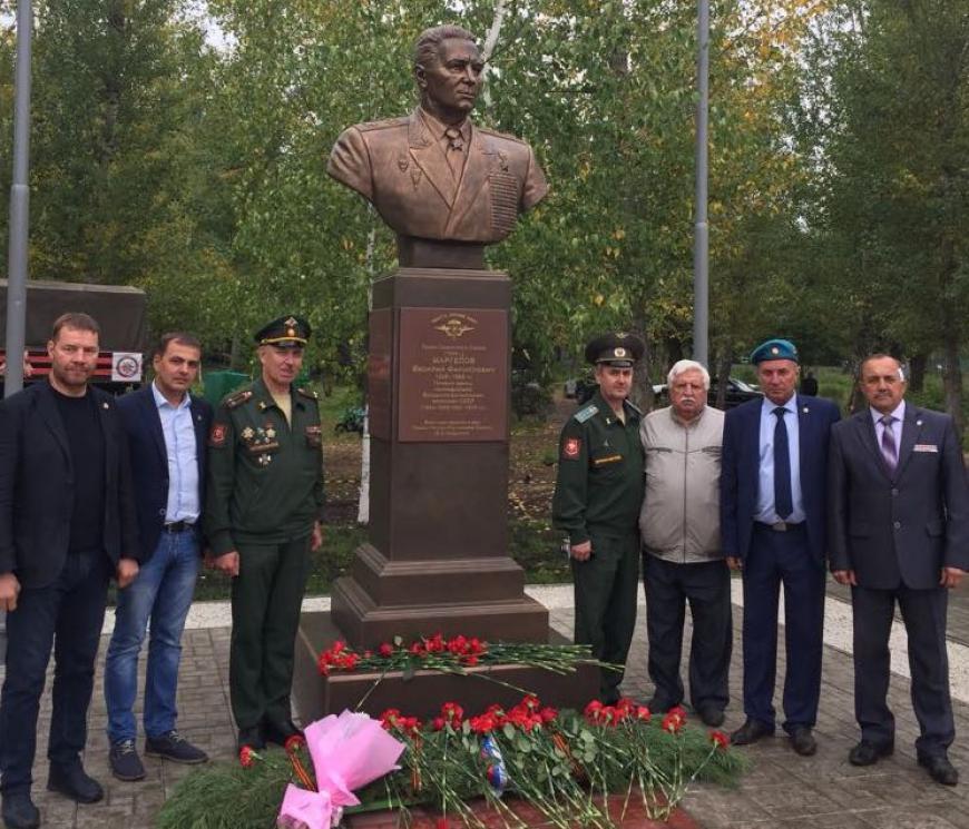 Открытие памятника В. Ф. Маргелову, г. Мелеуз.